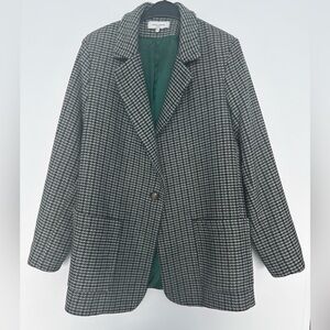 Blazer. Very warm and beautiful. France